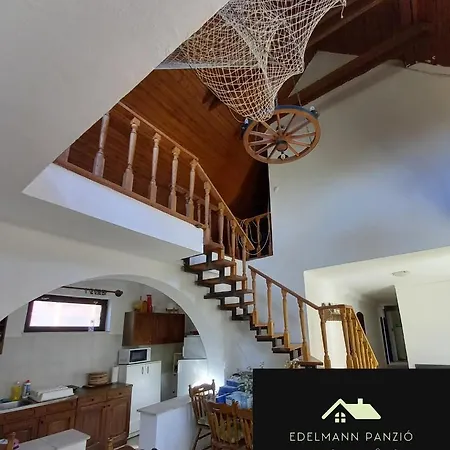 Edelmann Panzio Balatonakali